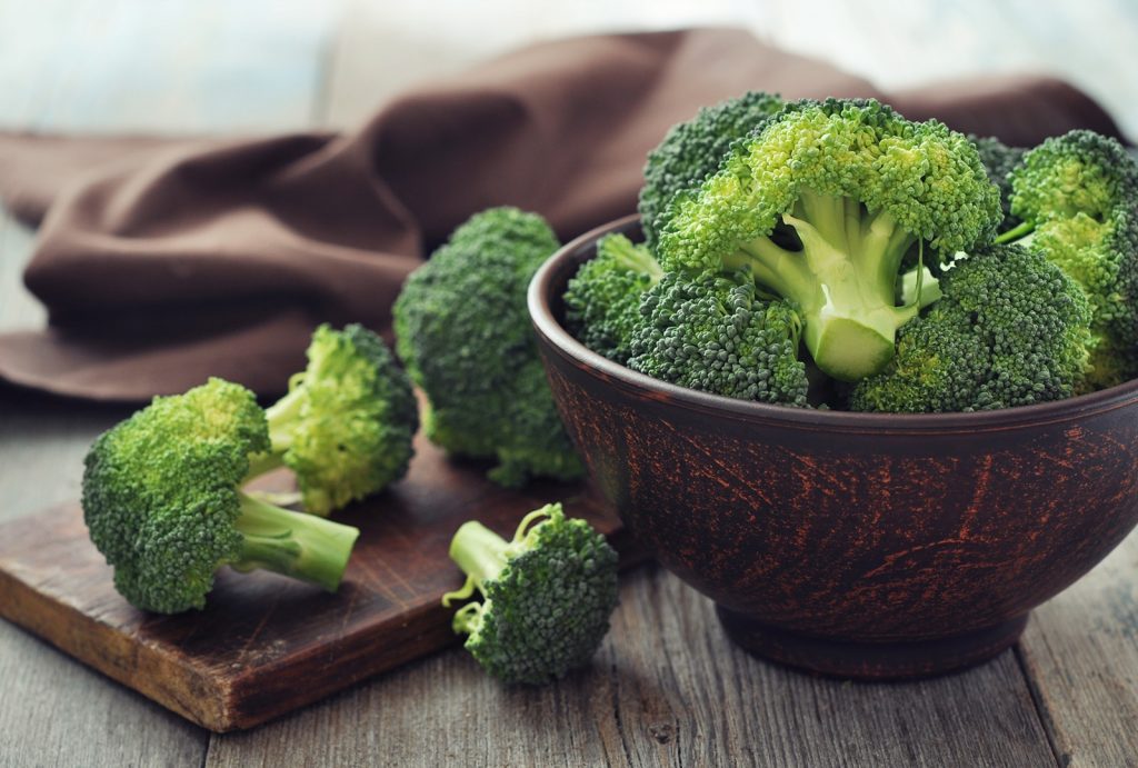 Bacon Broccoli Salad with Raisins